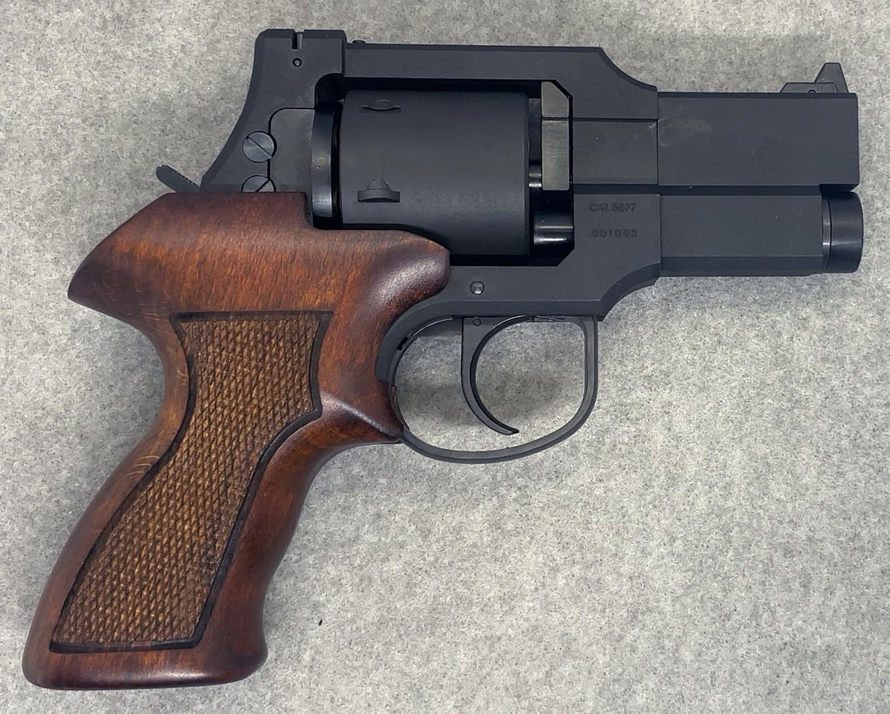Marushin Mateba 3 inch black heavy weight wooden short grip gas revolver