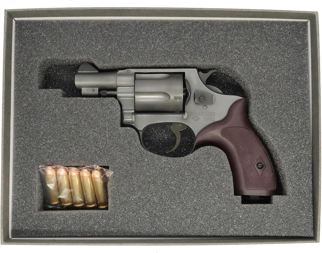 M.I.E Souken A!CTION New Nambu M60 Revolver 51mm 1962 Model Complete Model Gun