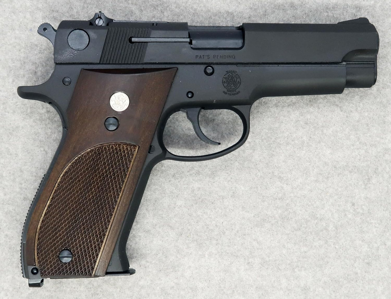 Marushin K.K. M39 Black Heavyweight Model Gun Wood-Grain Plastic Grips X-PFC Cartridge Exclusive Fully Assembled, Firing Type 052602