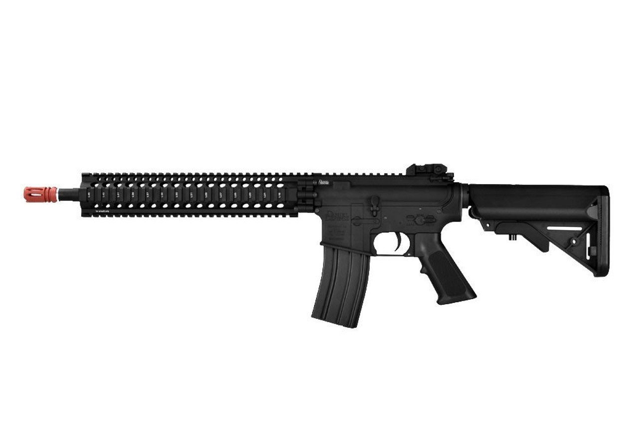 Madbull Daniel Defence M4A1 12.5インチハンドガ Madbull
