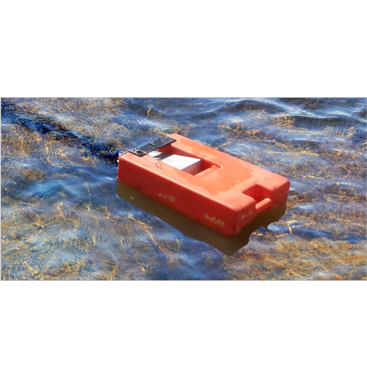 Fol-Da-Tank Self-Leveling Float Dock Strainer 3 