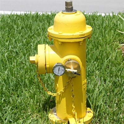 Pressure gauge for fire hydrant testing static and residual pressure