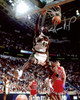 Shawn Kemp Autographed 8x10 Photo Seattle Supersonics Slam Dunk vs. Chicago Bulls MCS Holo Stock #202440