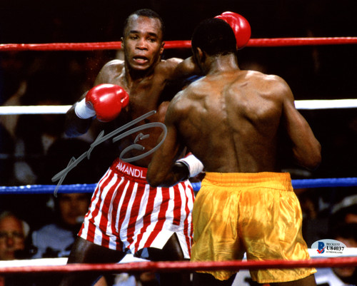 Sugar Ray Leonard Autographed 8x10 Photo vs. Thomas "Hitman" Hearns Beckett BAS Stock #178114