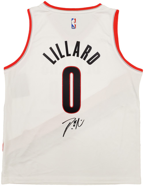 Portland Trail Blazers Damian Lillard Autographed White Fanatics Jersey Size L Beckett BAS Stock #196415