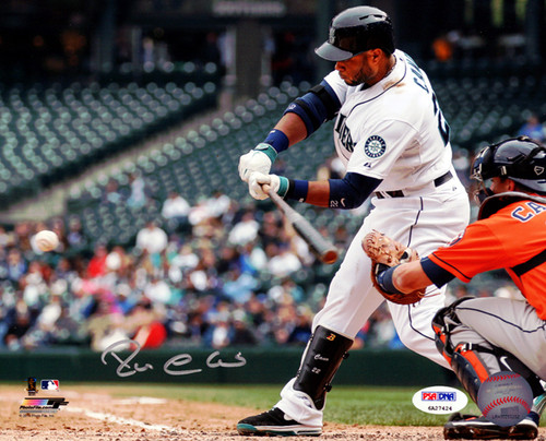 Robinson Cano Autographed 8x10 Photo Seattle Mariners PSA/DNA ITP Stock #78172