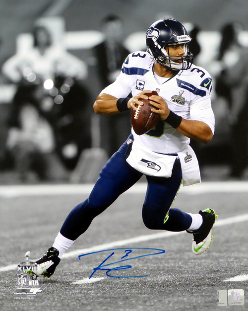 Russell Wilson Autographed 16x20 Photo Seattle Seahawks Super Bowl RW Holo Stock #91023