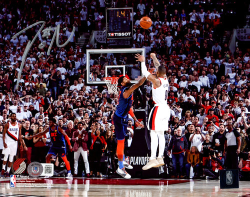 Damian Lillard Autographed 8X10 Photo Portland Trailblazers Playoff Buzzer Beater Winner Over Paul George Beckett BAS Witness Stock #214831