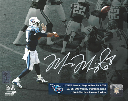 Marcus Mariota Autographed 8x10 Photo Tennessee Titans First Game MM Holo Stock #95006