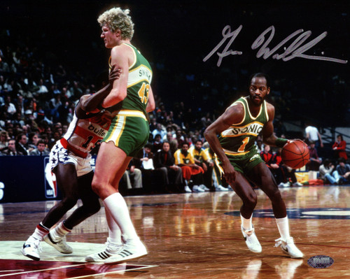 Gus Williams Autographed 8x10 Photo Seattle Sonics MCS Holo Stock #106819