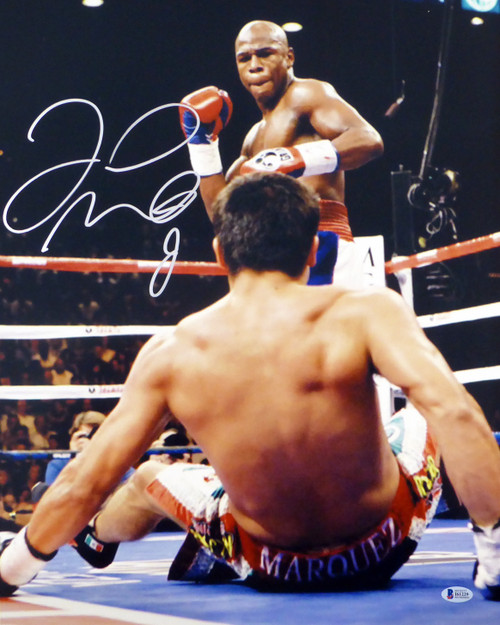 Floyd Mayweather Jr. Autographed 16x20 Photo Beckett BAS Stock #121894