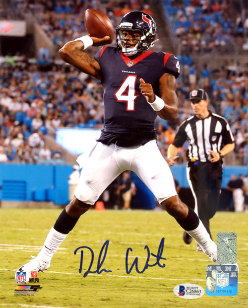 Deshaun Watson Autographed 8x10 Photo Houston Texans Beckett BAS Stock #126639