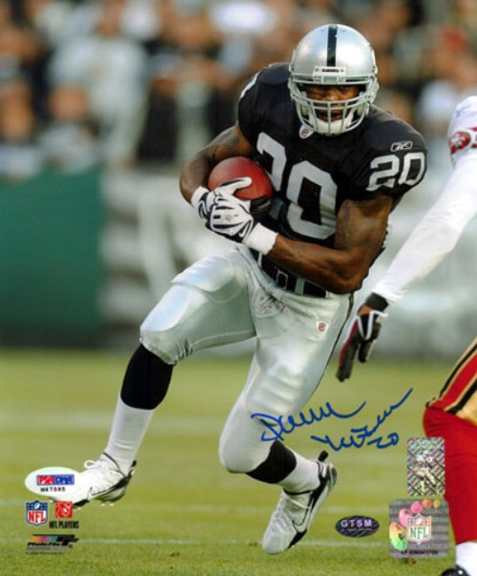 Darren McFadden Autographed 8x10 Photo Oakland Raiders PSA/DNA Stock #15095
