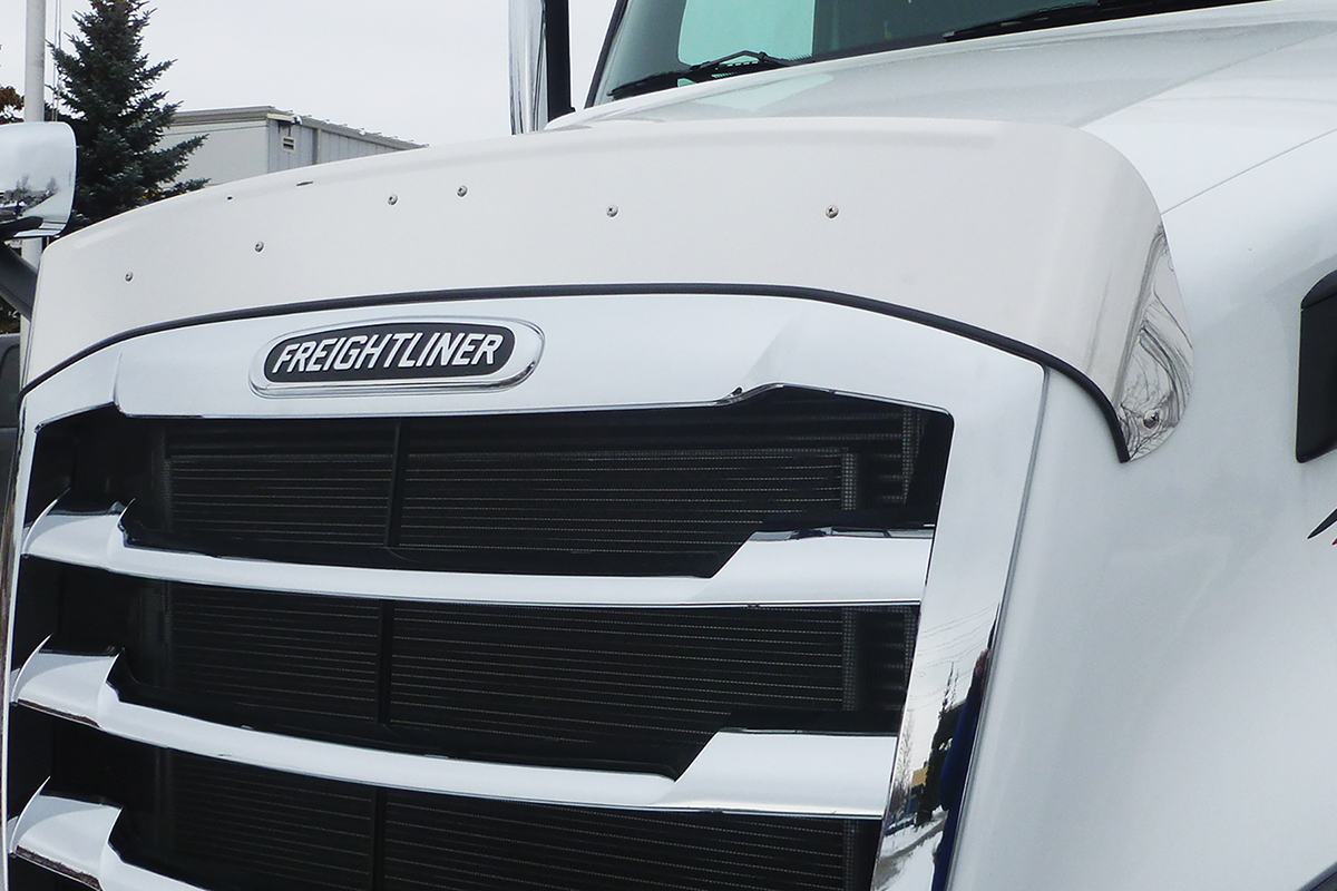 430 SS Bug Deflector With Hood Tilt Handle For 2018-2022 Freightliner Cascadia