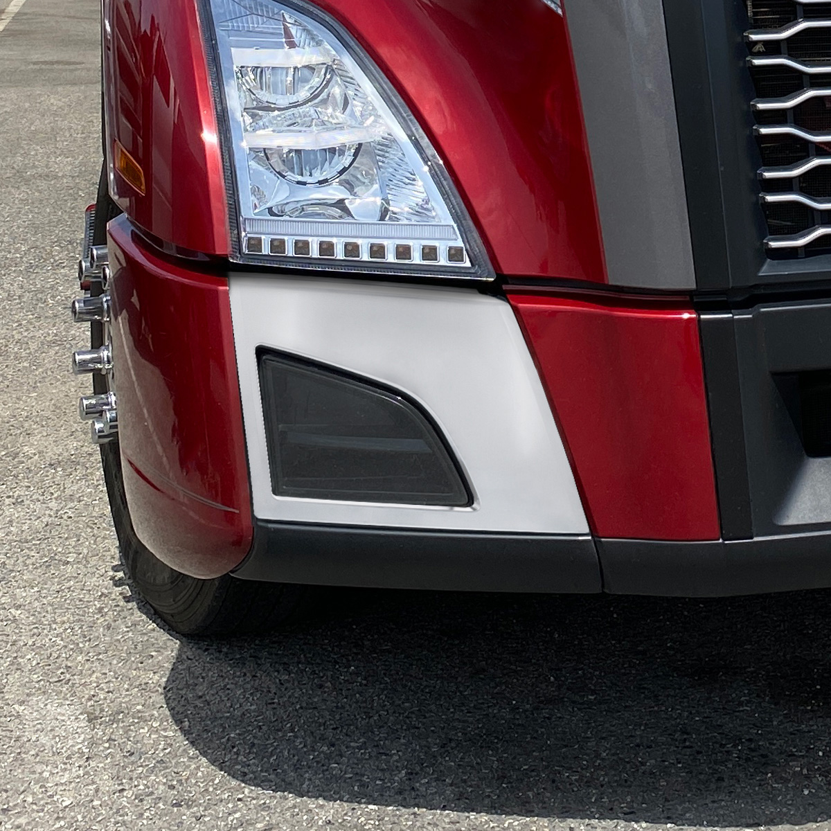 ABS Bumper Corner Trim With Fog Light Opening For 2018-2022 Volvo VNL - Passenger