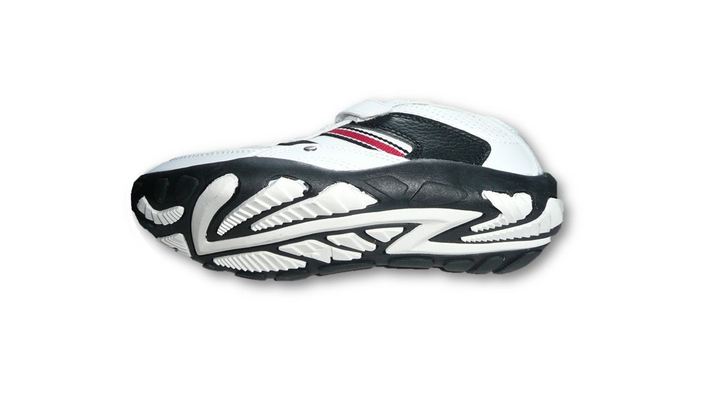 childrens athletic shoes