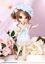 Sample doll / CASSIE