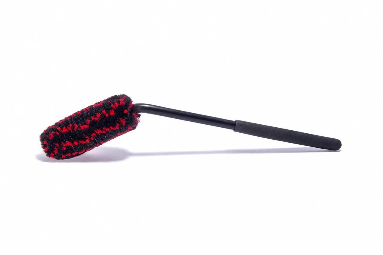 Angled Spoke Brush 12" with Black Anti-slip Grip