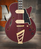 D'Angelico Deluxe Brighton Baritone - Satin Trans Wine (DADBSSSTWGS) | Musician Madness