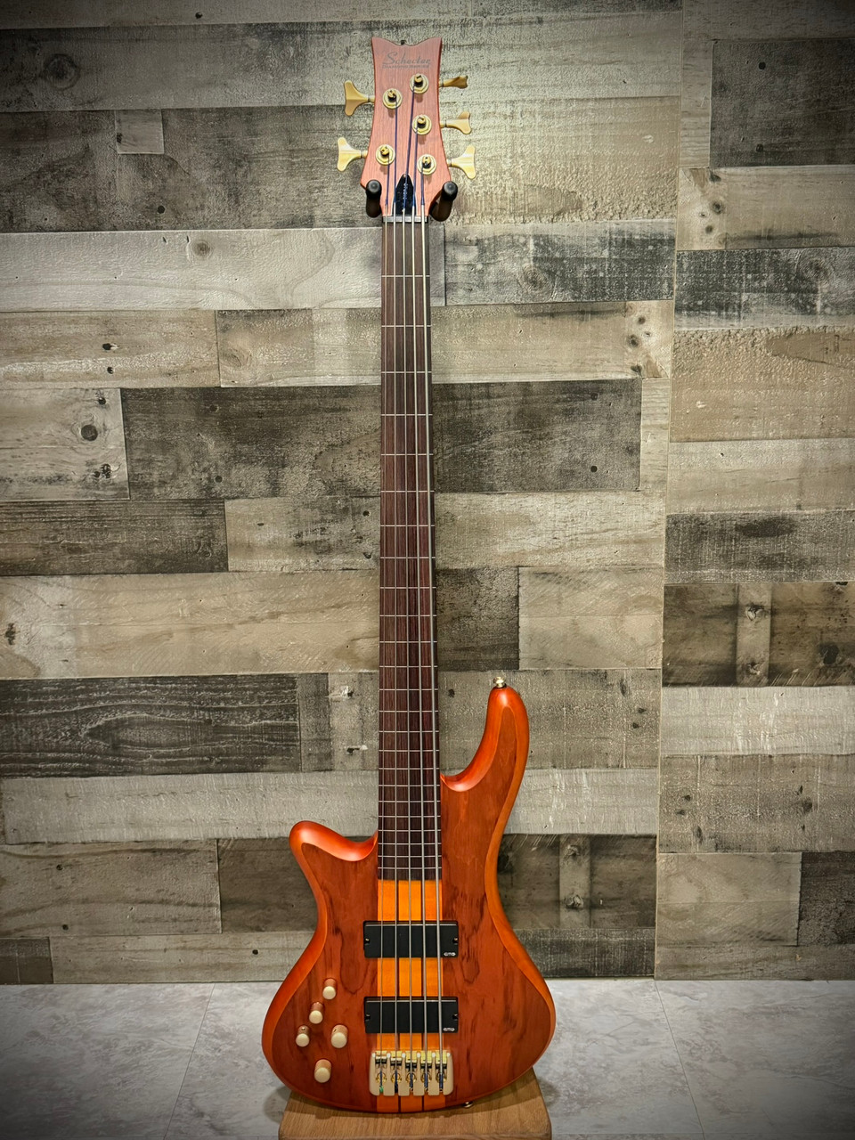Schecter Stiletto Studio-5 Left Hand Bass - Satin Honey (2775