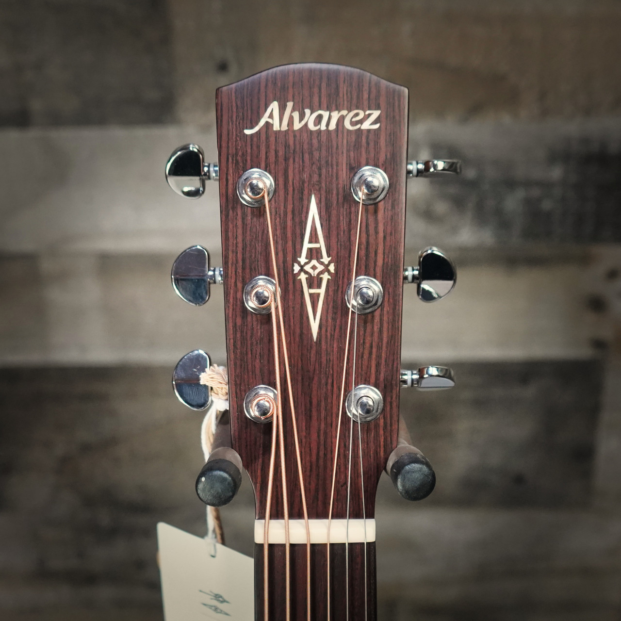 The Alvarez ALJ2 Artist Little Jumbo Travel Acoustic Guitar features a scaled-down jumbo body that provides surprising volume, projection, and warmth for its size. Crafted with quality tonewoods and Alvarez's signature construction, it offers excellent playability and tonal clarity. Lightweight and portable, it includes a padded gig bagâ€”making it ideal for travel, practice, and on-the-go musicians.