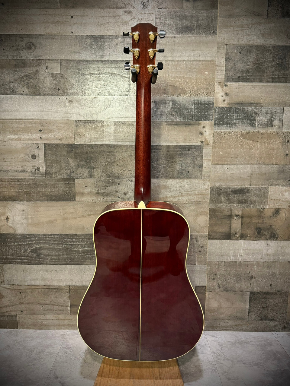 Alvarez Yairi Masterworks DYM60HD Honduran Dreadnought Acoustic