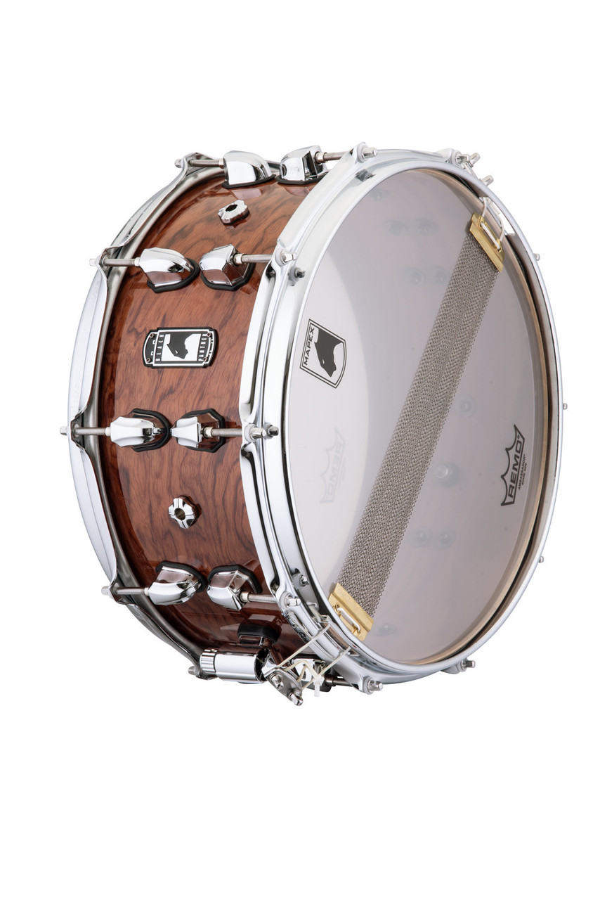 Mapex Black Panther Shadow 14" x 6.5" Snare Drum – Natural (BPNBW4650CXN) featuring a birch/walnut hybrid shell, natural finish, and dark, full tone with dynamic sensitivity.