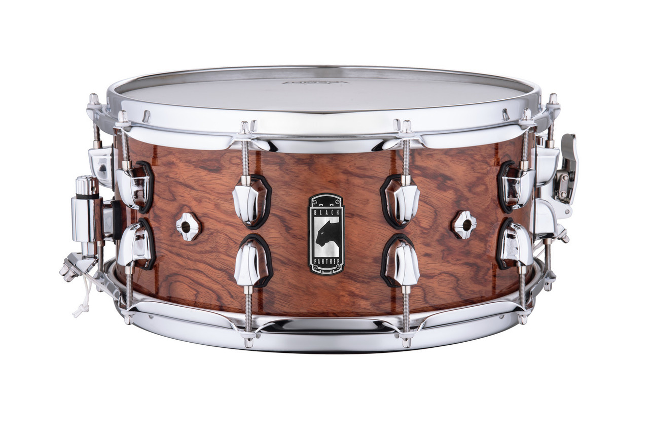 Mapex Black Panther Shadow 14" x 6.5" Snare Drum â€“ Natural (BPNBW4650CXN) featuring a birch/walnut hybrid shell, natural finish, and dark, full tone with dynamic sensitivity.