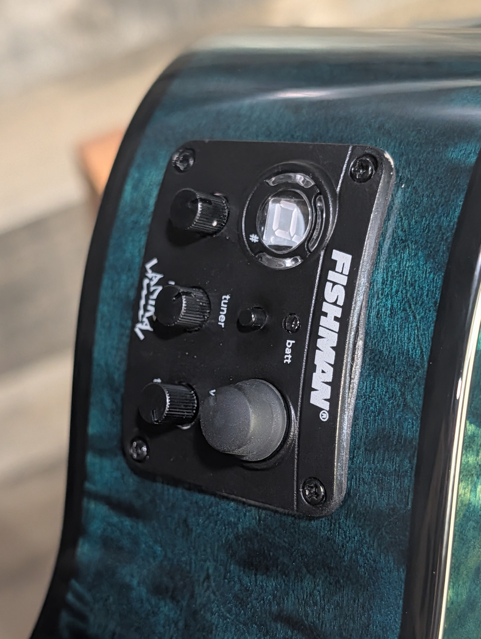 Lanikai Quilted Maple Blue Stain Tenor Cutaway A/E Ukulele w/ Kula Preamp (QM-BLCET) | Musician Madness