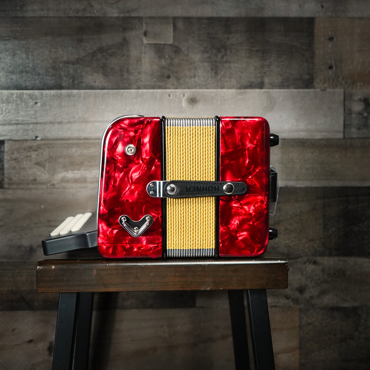 Hohner Corona II GCF -  Pearl Red (3500GR)|Musician Madness
