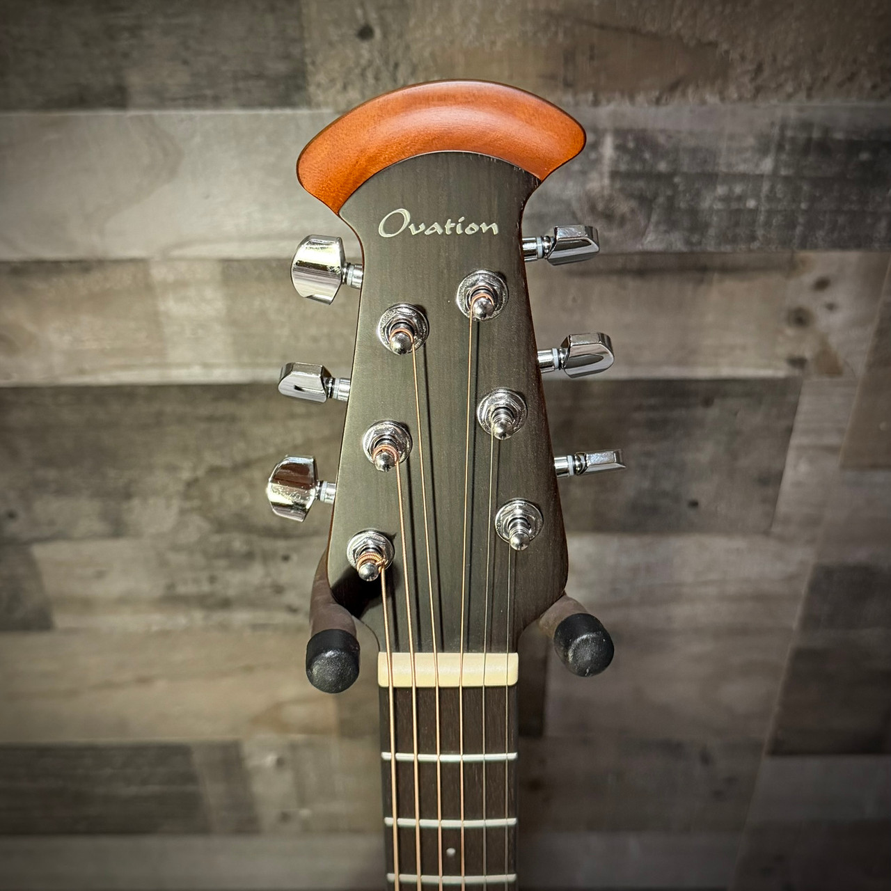 Ovation CE44-RRB-G Celebrity Mid Bowl Acoustic Guitar - Reverse