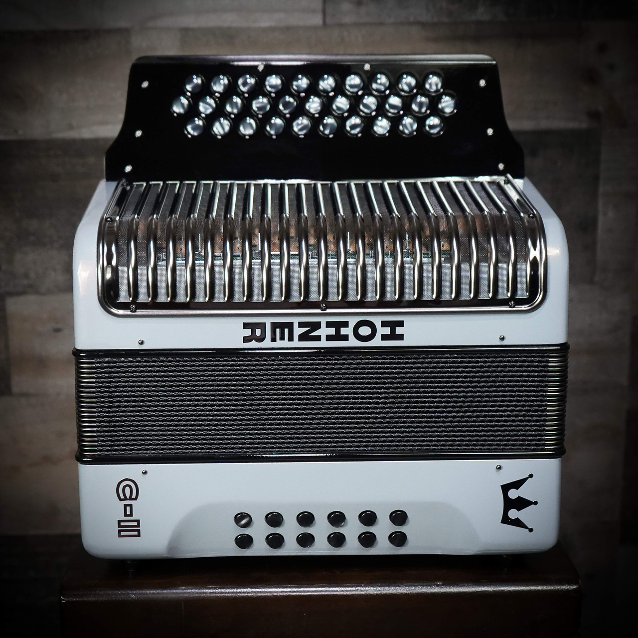 Hohner Corona C-II Accordion GCF Silver Rainbow (SVRB)