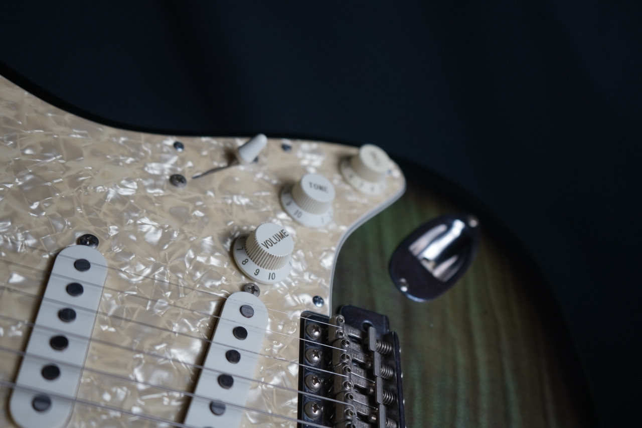 Fender Japanese Stratocaster 1992-1993 Green Foto Flame