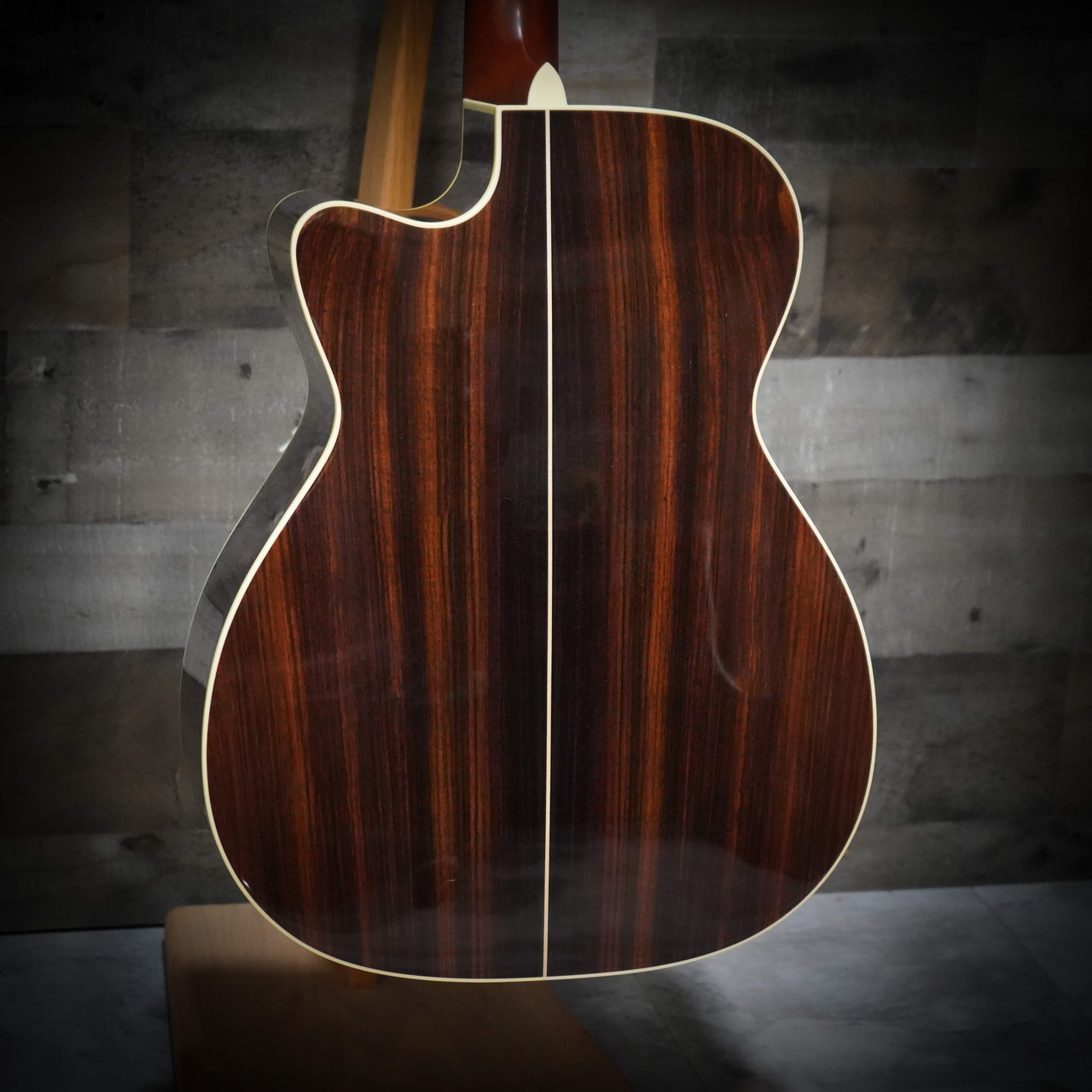Alvarez Yairi Custom Masterworks WYM1R Rosewood Acoustic Guitar (WYM1R) | Musician Madness