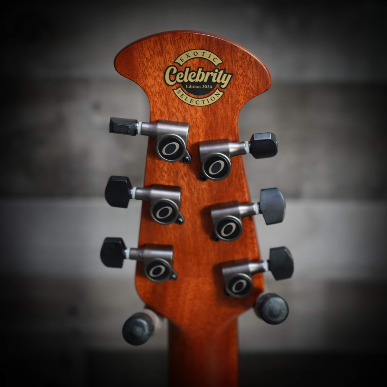 Ovation E-Acoustic Guitar Celebrity Elite Plus Mid Cutaway | Musician Madness