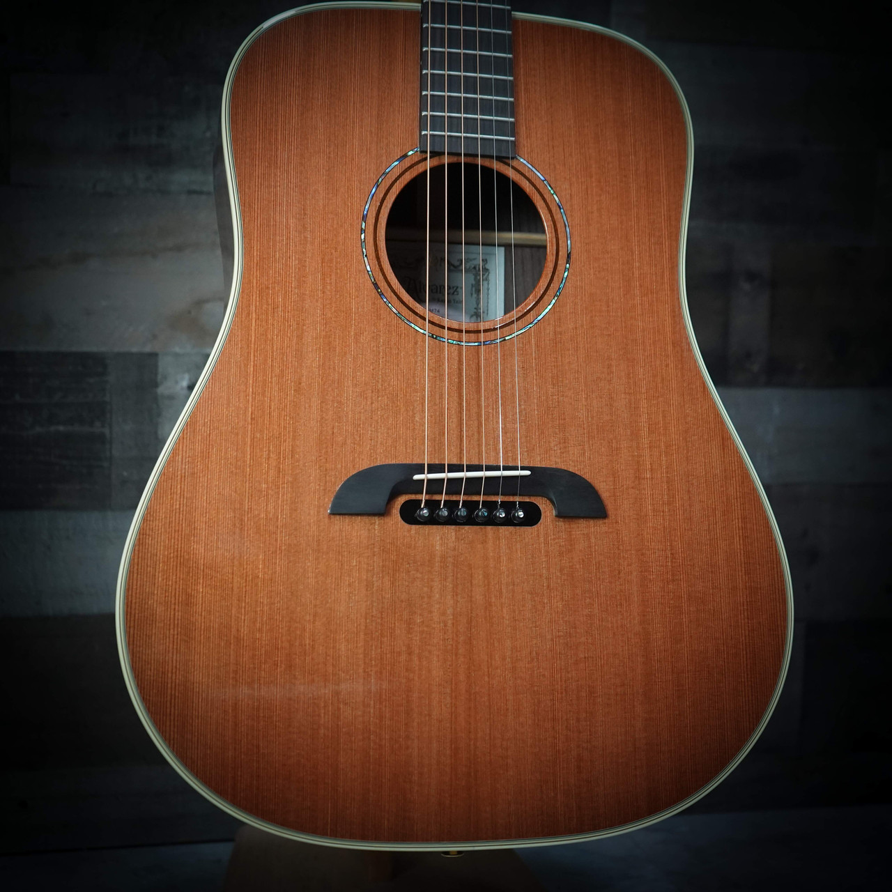 Alvarez Yairi Masterworks DYM74 Dreadnought Acoustic Guitar (DYM74) | Musician Madness