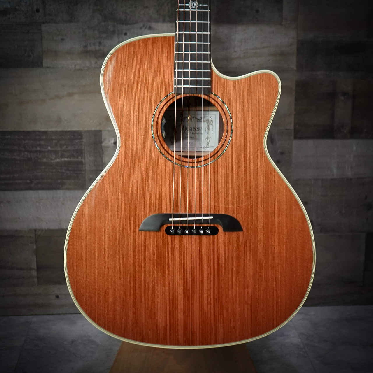 The Alvarez Yairi Masterworks GYM74ce Grand Auditorium Acoustic-Electric features an all-solid construction handcrafted in Japan, with a solid spruce top and solid rosewood back and sides. Yairiâ€™s FST6 forward-shifted bracing enhances resonance, clarity, and sustain, while the cutaway design offers improved upper fret access. Equipped with high-quality electronics for natural amplified tone, this guitar delivers exceptional balance and versatility for stage performers and studio musicians.