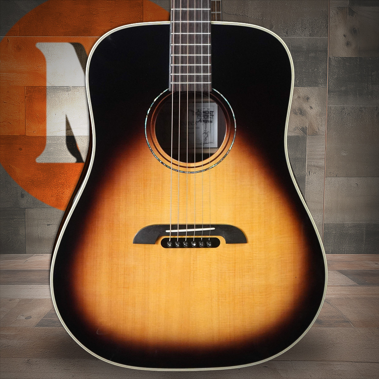 Alvarez Yairi DYM70 Sunburst Limited Edition Acoustic Guitar (B-Stock) | Musician Madness