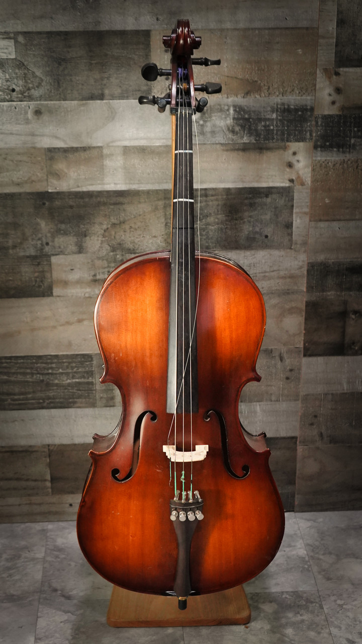 Shop the Carlo Robelli 255 Core Academy 1/2 Cello Outfit – Used w/ Case at Musician Madness. Great for students, fully functional, excellent value.