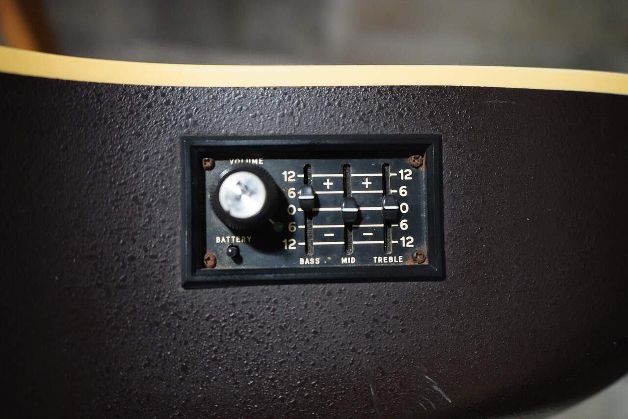 Ovation Pinnacle Vintage 3712 Acoustic Electric Guitar Made in Japan (Used)