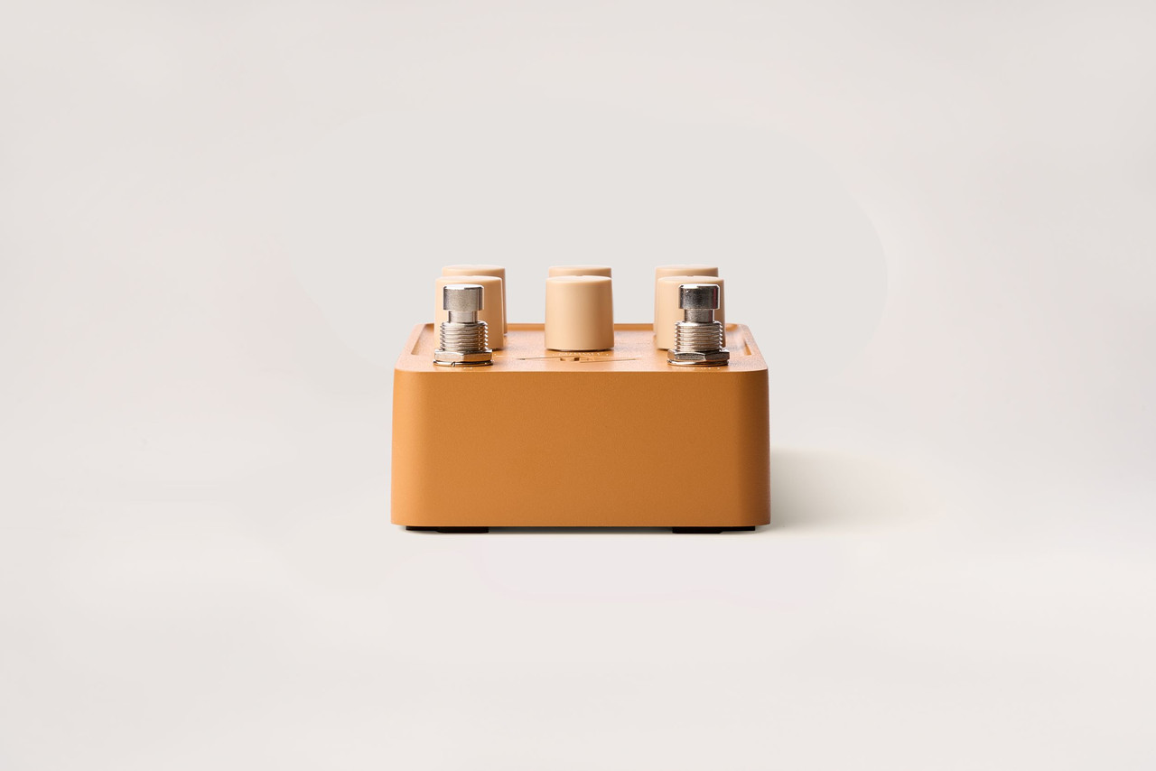 Universal Audio UA-ENIGMATIC Enigmatic '82 Overdrive Special Amplifier Emulation Pedal featuring UAFX design, dual footswitches, and boutique amp tone modeling.