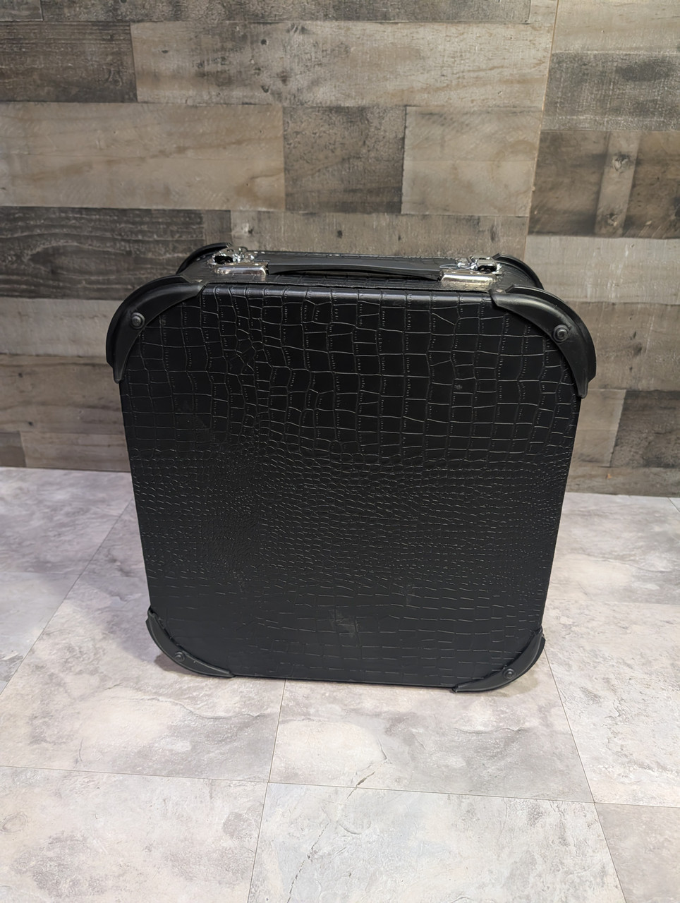 Hohner 12X-DX Upgraded Accordion Hard Case | Musician Madness