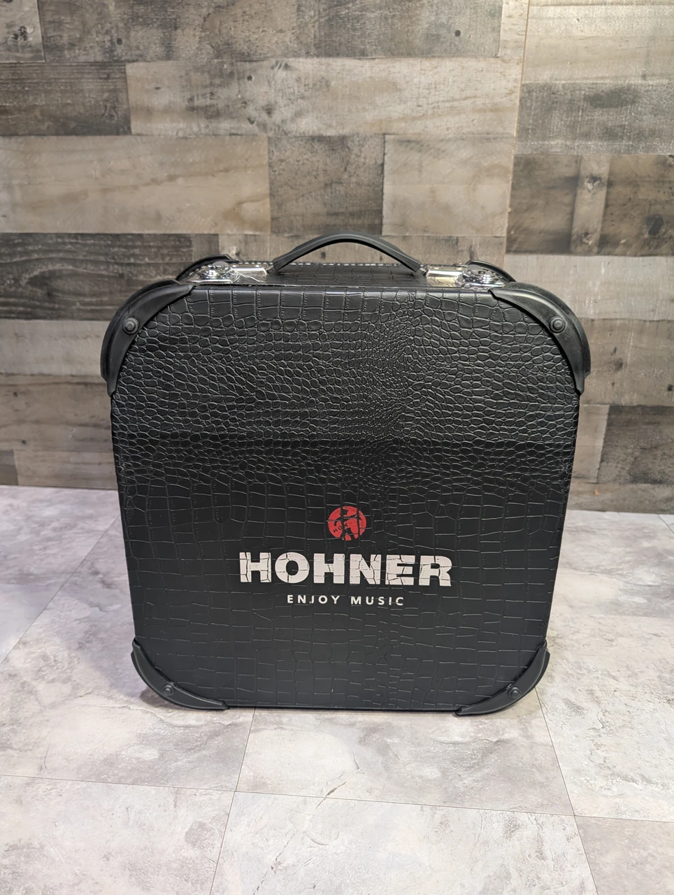 Hohner 12X-DX Upgraded Case Fits - 3100 CO 3522 Corona III Xtreme | Musician Madness