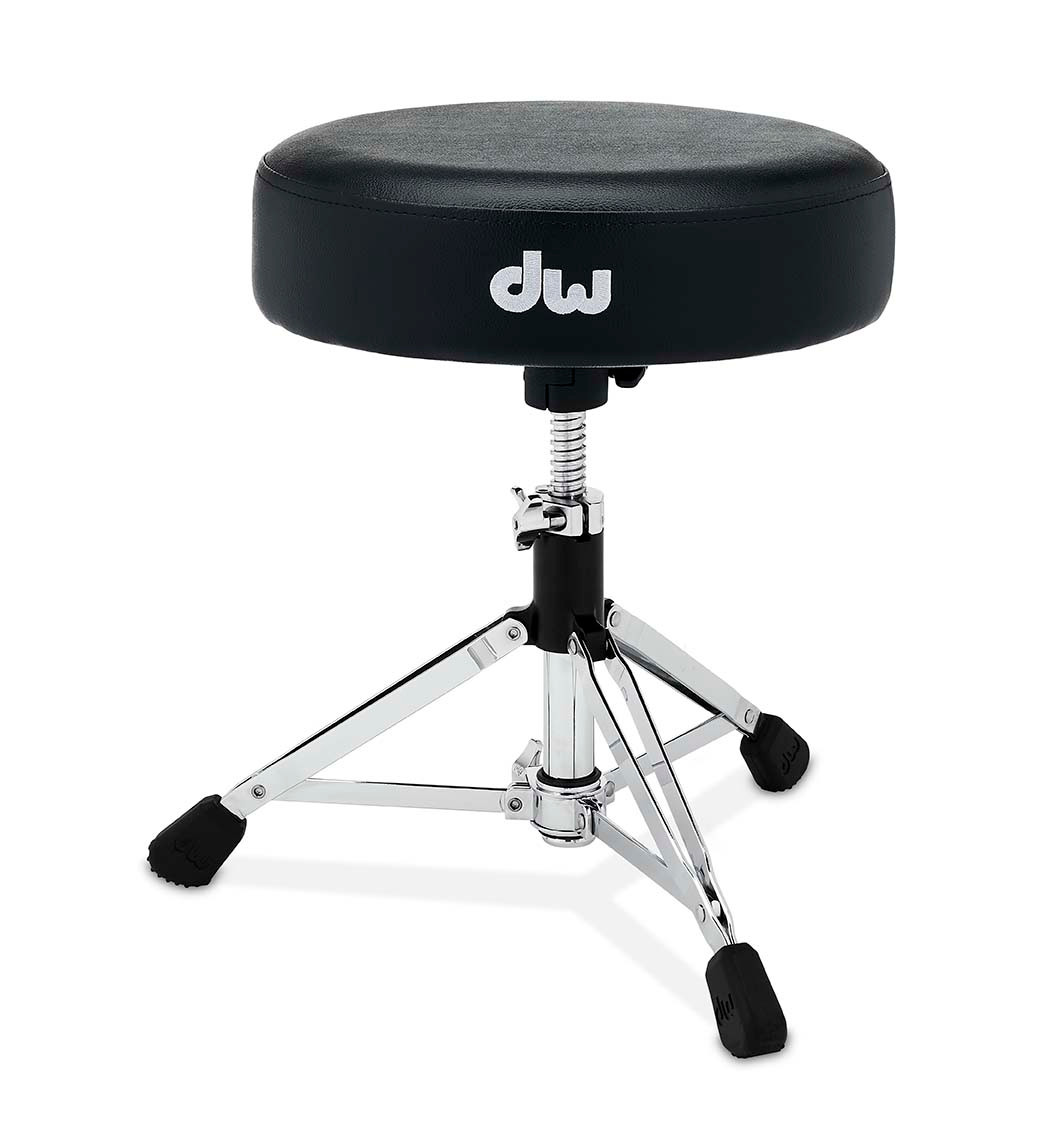 DW 9000 Series Low Tripod Round Top Drum Throne (DWCP9101) – low-profile padded seat with sturdy double-braced base for compact drumming comfort – Musician Madness
