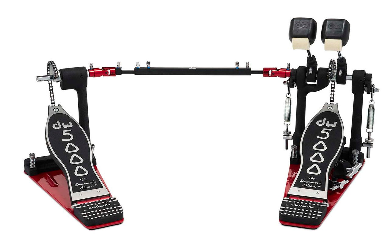 DW 5000 Series Accelerator Single Chain, Narrow Footboard Double Bass Drum Pedal (DWCP5002AH4) with red base plates and included carrying bag