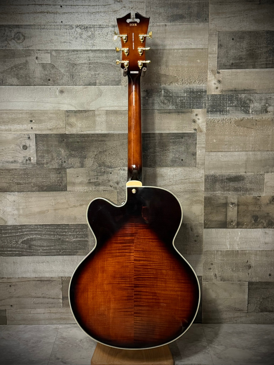 D'Angelico Premier EXL-1 Archtop - Brown Burst (DAPEXL1GBRBGT) | Musician Madness