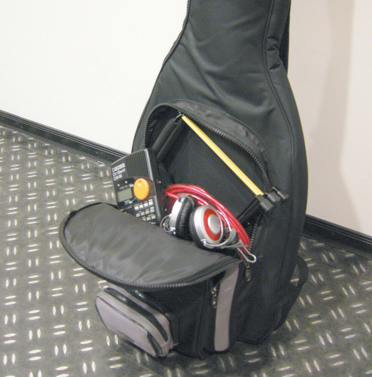 Hercules GS302B TravLite Electric Guitar Stand | Musician Madness