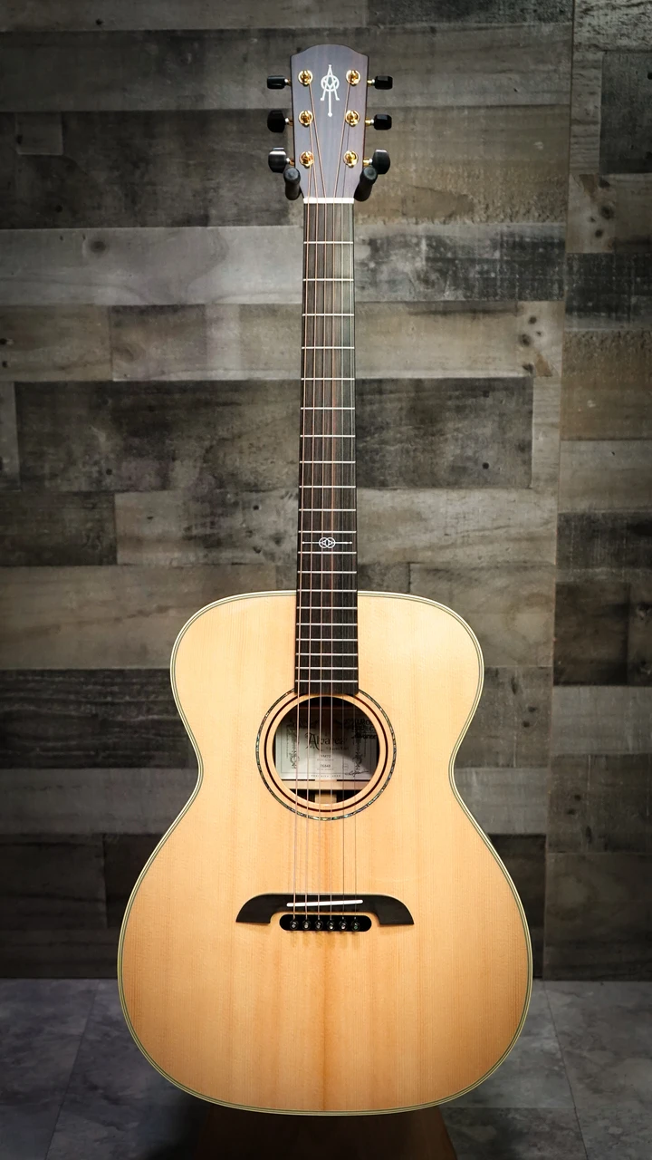 Shop the Alvarez Yairi Masterworks FYM70 OM Acoustic Guitar (FYM70) at Musician Madness. Handcrafted in Japan with all-solid tonewoods and YairiÃ¢â‚¬â„¢s renowned craftsmanship, offering a balanced OM voice with rich clarity, resonance, and expressive dynamics.