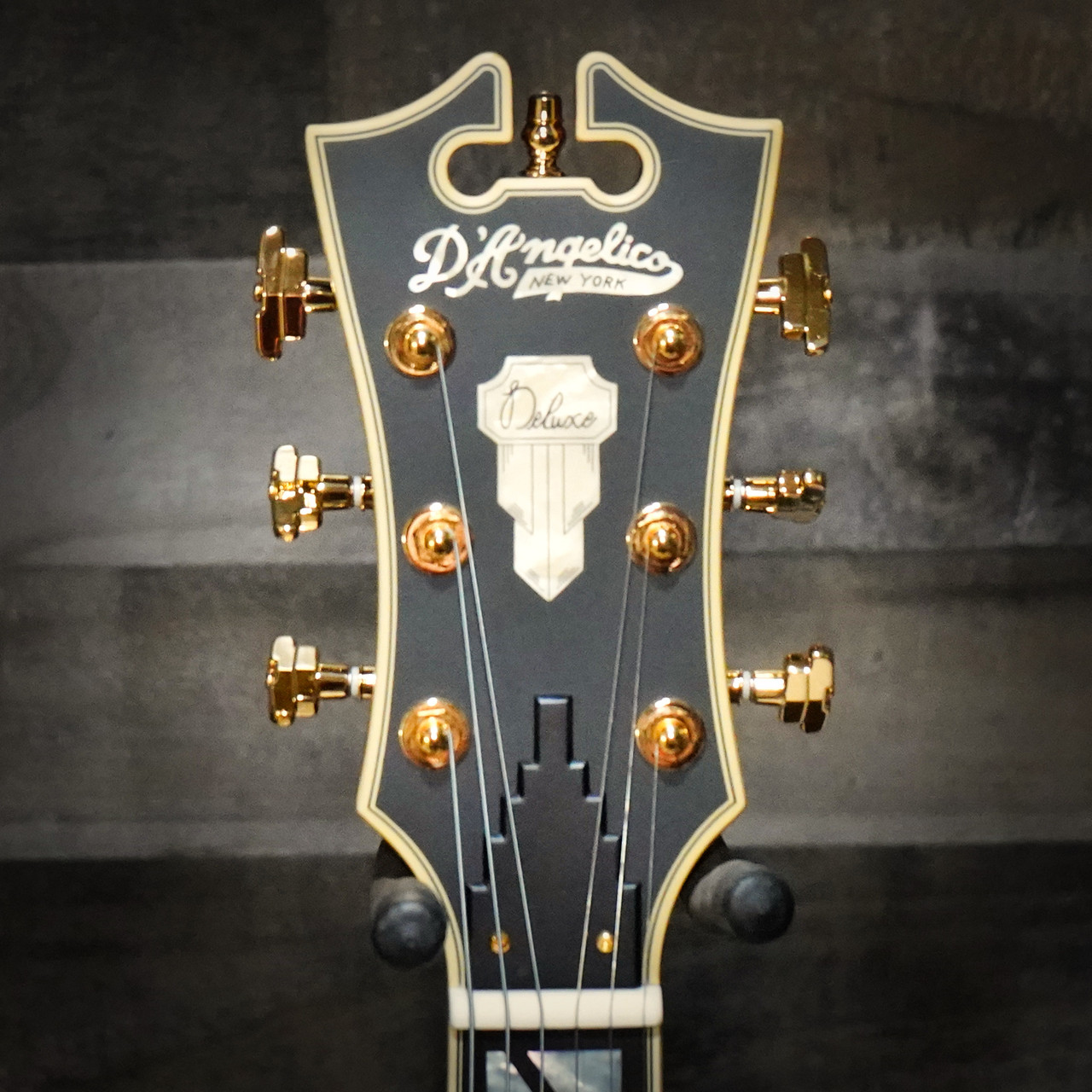 D'Angelico Deluxe DC Semi-Hollow Electric Guitar - Satin Brown Burst (DADDCSBBGS) | Musician Madness
