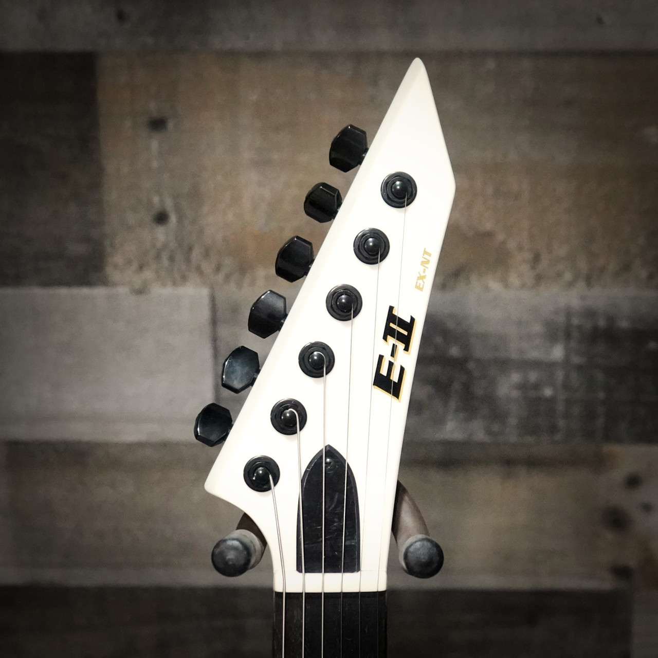 ギター 's effects BOR - White ESP E-II EX NT Electric Guitar - Snow White (EIIEXNTSW) | Musician